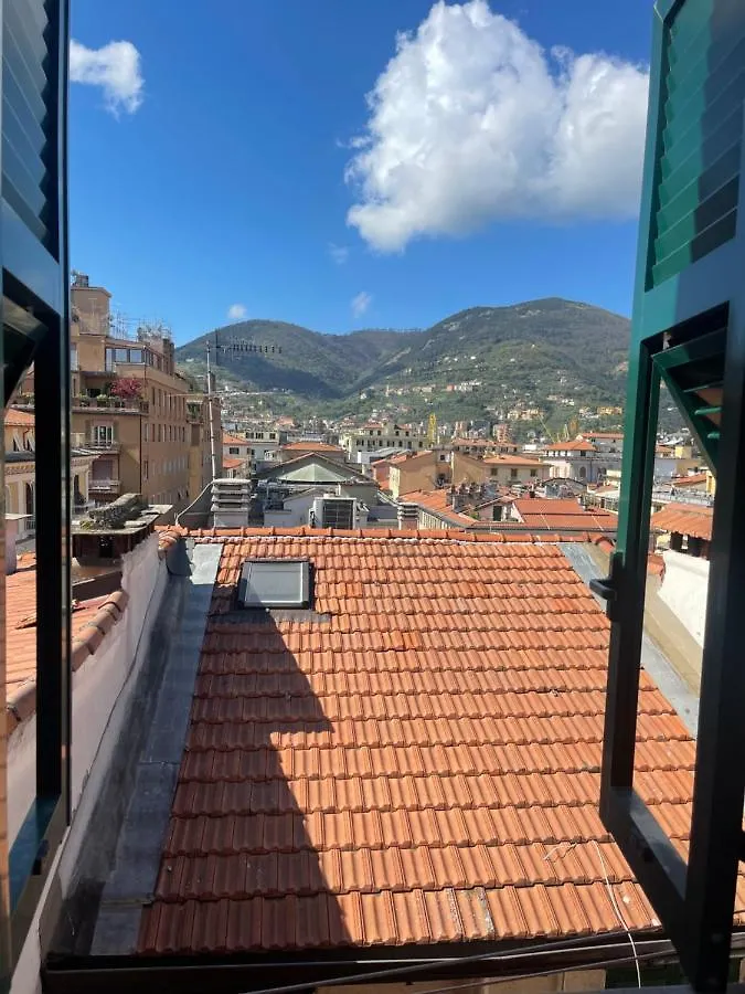 5 Cinque Terre Monolocale In Centro A La Spezia Hotel Apartment